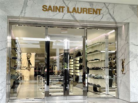 yves saint laurent geschäft|Shop Yves Saint Laurent Online .